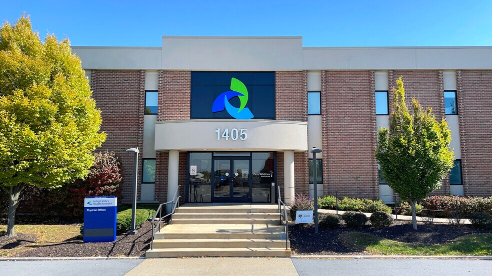 1405 N Cedar Crest Blvd, Allentown, PA à louer - Photo du bâtiment - Image 2 de 10