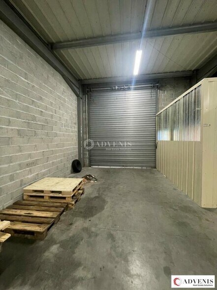 1 Avenue De Magudas, Le Haillan for lease - Interior Photo - Image 2 of 5