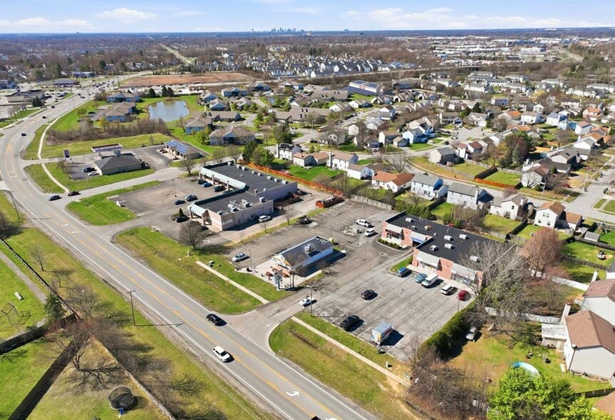 6820 Refugee Rd, Canal Winchester, OH for sale - Aerial - Image 1 of 1