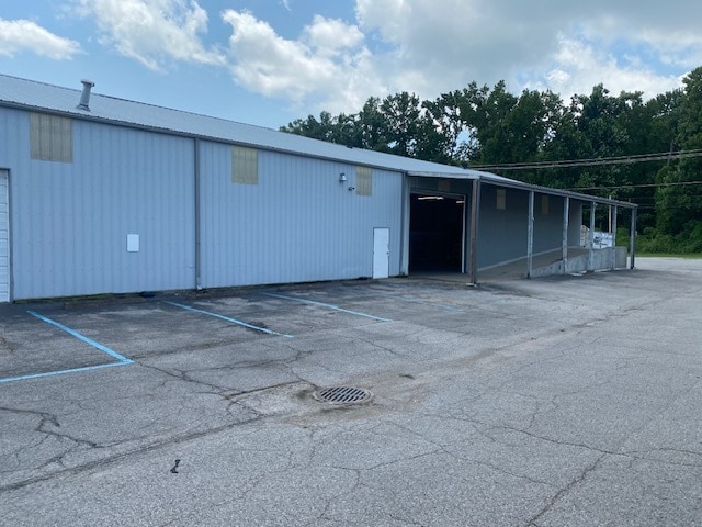 500 N Congress Ave, Evansville, IN for lease - Building Photo - Image 2 of 12
