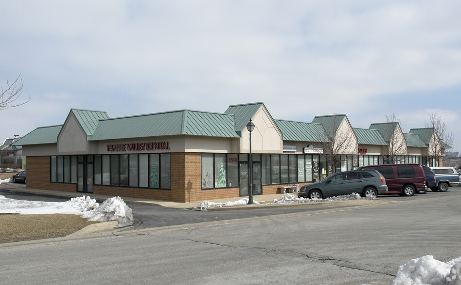 108 Valley Dr, Elburn, IL for lease - Building Photo - Image 3 of 31