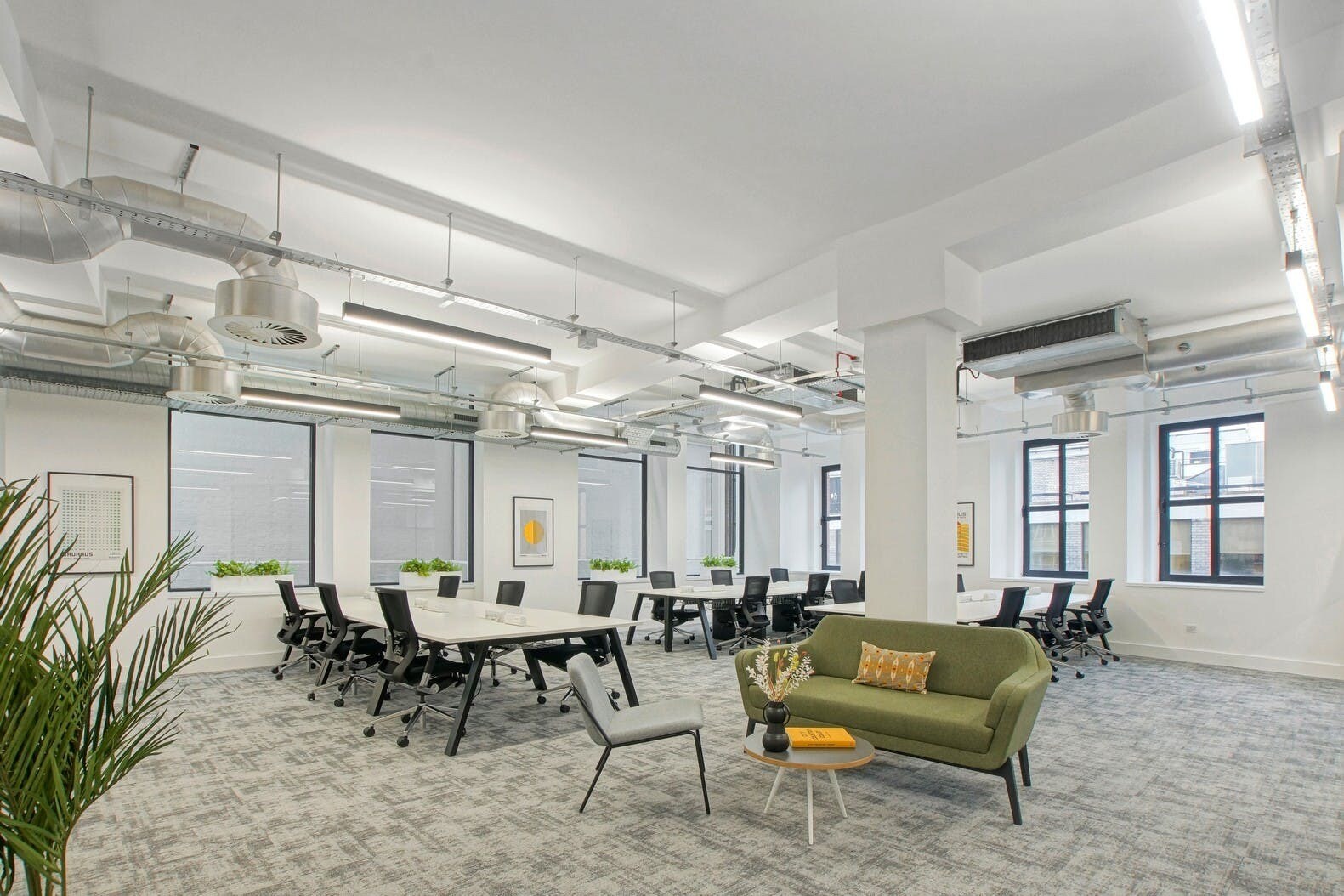 44 Paul St, Londres à louer Photo du bâtiment- Image 1 de 34