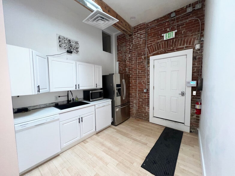 2049-2053 Larimer St, Denver, CO à louer - Photo intérieure - Image 3 de 18