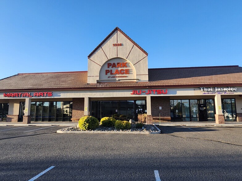 1332 US Highway 395 N, Gardnerville, NV à vendre - Photo du bâtiment - Image 2 de 29