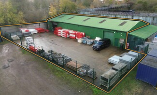 Plus de détails pour Hillside Yard, Theobalds Park Road, Enfield - Local d'activités à louer