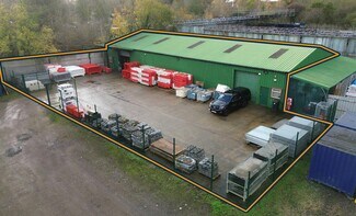 Plus de détails pour Hillside Yard, Theobalds Park Road, Enfield - Local d'activités à louer