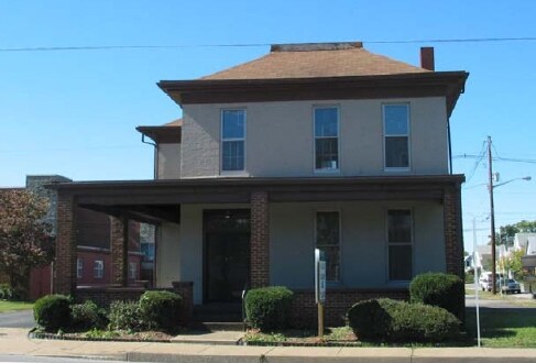 820 N First Ave, Evansville, IN for lease Primary Photo- Image 1 of 6