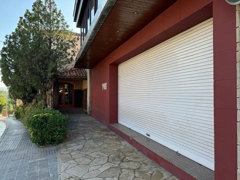 Retail in Viladecavalls, Barcelona for sale - Building Photo - Image 3 of 9