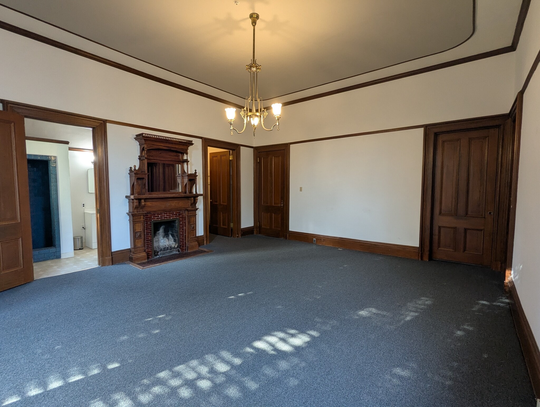 1040 Noel Dr, Menlo Park, CA for lease Interior Photo- Image 1 of 3