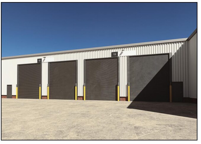 11-13 Northgate, Aldridge à vendre Photo principale- Image 1 de 2