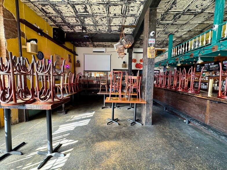 1045 Union St, Brooklyn, NY for lease - Building Photo - Image 3 of 14