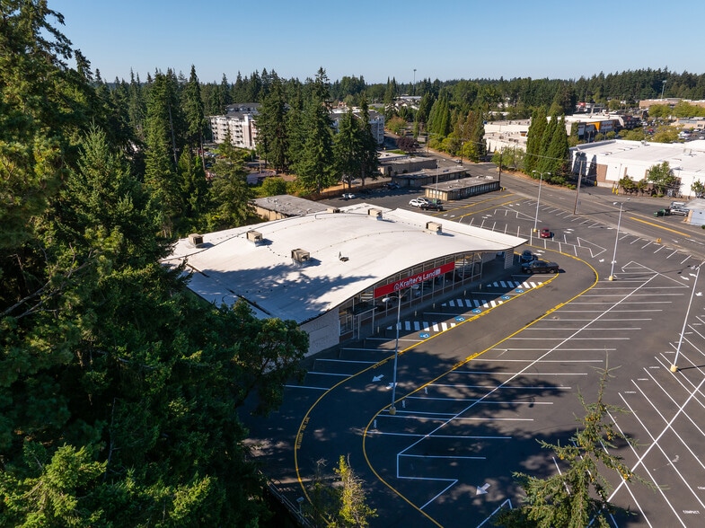 5710 196th St, Lynnwood, WA à vendre - Photo du bâtiment - Image 2 de 12