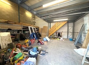Cavalier Rd, Newton Abbot for lease Interior Photo- Image 2 of 3