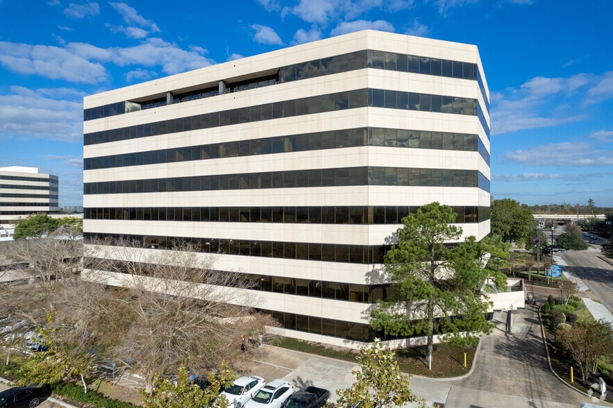 14701 St. Marys Ln, Houston, TX for lease - Building Photo - Image 2 of 40