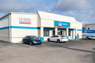 11680 Metro Pky, Fort Myers FL - Warehouse