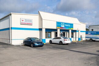 Plus de détails pour 11680 Metro Pky, Fort Myers, FL - Industriel à louer