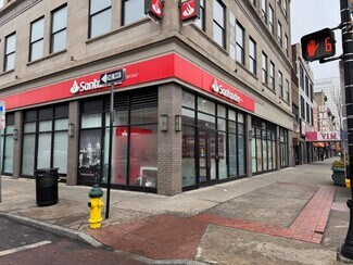 Plus de détails pour 869 Broad St, Newark, NJ - Commerce de détail à louer