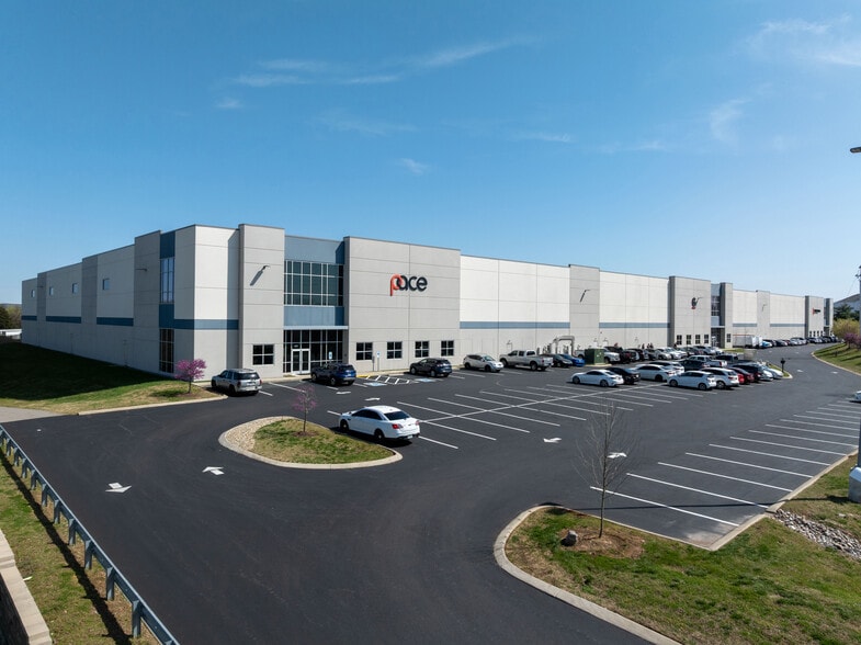 421 Mason Rd, La Vergne, TN for lease - Building Photo - Image 1 of 7