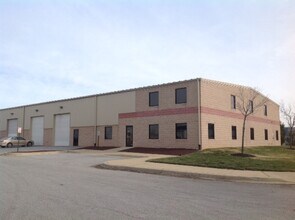 108 Sleepy Hollow Dr, Middletown, DE for lease Building Photo- Image 1 of 13