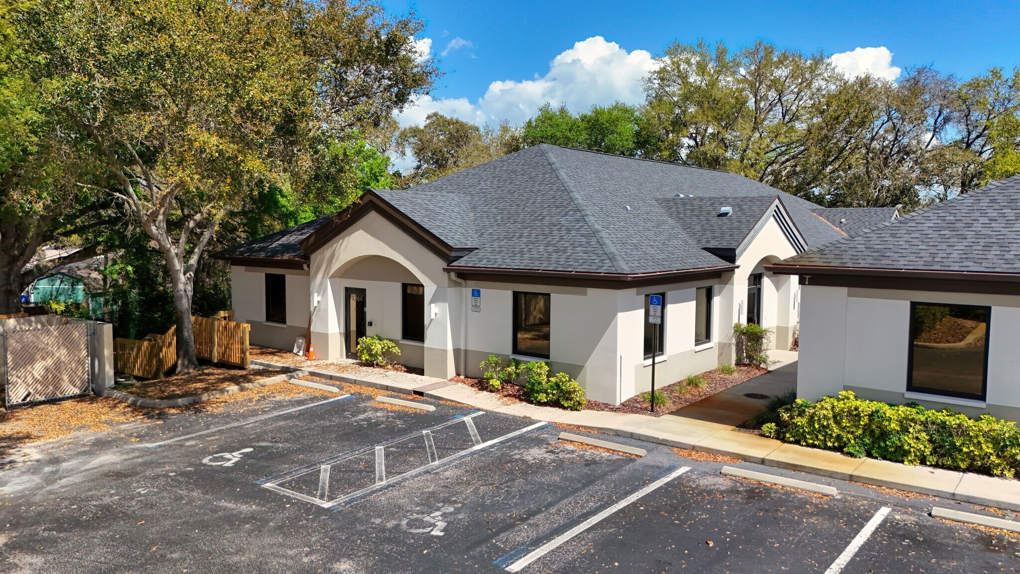 2364 Drew St, Clearwater, FL à vendre Photo principale- Image 1 de 14