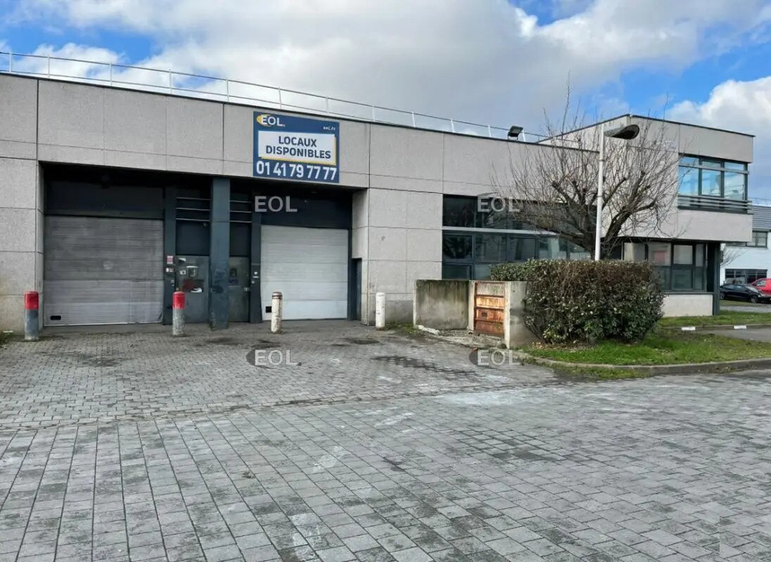 Flex in Gennevilliers for lease Building Photo- Image 1 of 10