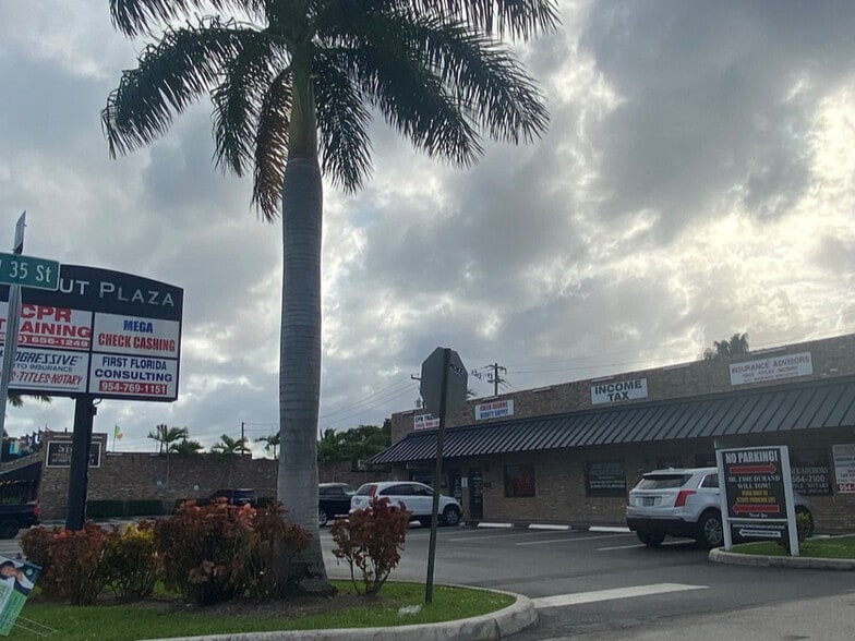 3451-3481 N Andrews Ave, Oakland Park, FL for sale - Building Photo - Image 2 of 44