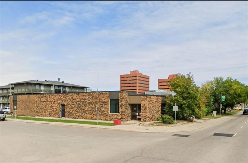 9702 Hardin St, Fort McMurray, AB for sale Primary Photo- Image 1 of 2