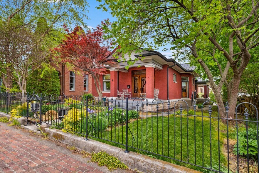 1308 6th Ave N, Nashville, TN à vendre - Photo du bâtiment - Image 3 de 41