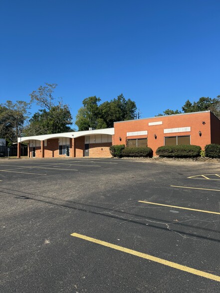 1716 South St, Nacogdoches, TX for sale - Building Photo - Image 1 of 10