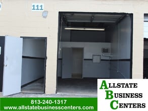 104 W Seneca Ave, Tampa, FL à louer Photo intérieure- Image 1 de 5