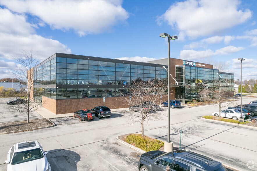 2859 N Holland Sylvania Rd, Toledo, OH à vendre - Photo du bâtiment - Image 2 de 5