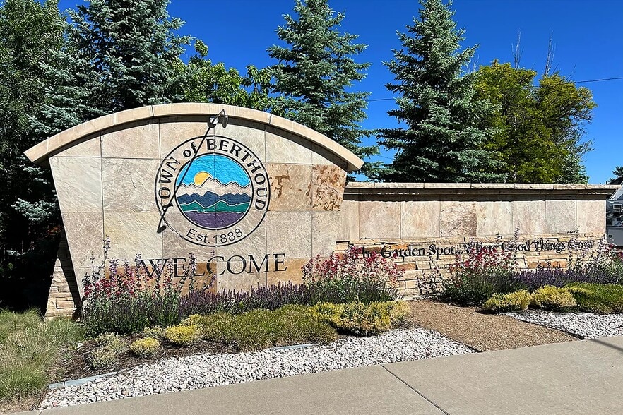 512 5th St, Berthoud, CO for lease - Building Photo - Image 3 of 16