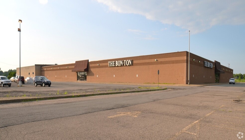 6929 Williams Rd, Niagara Falls, NY for lease - Primary Photo - Image 2 of 19