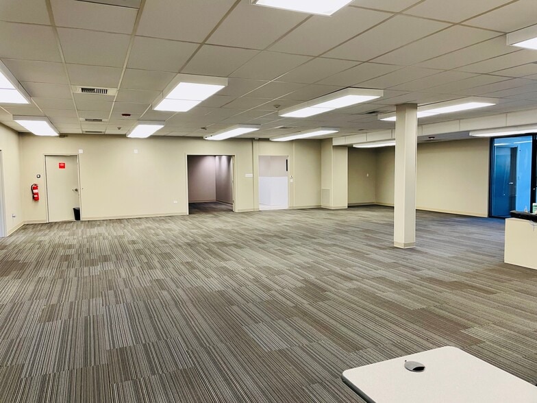 994 Mill St, San Luis Obispo, CA à louer - Photo intérieure - Image 2 de 9