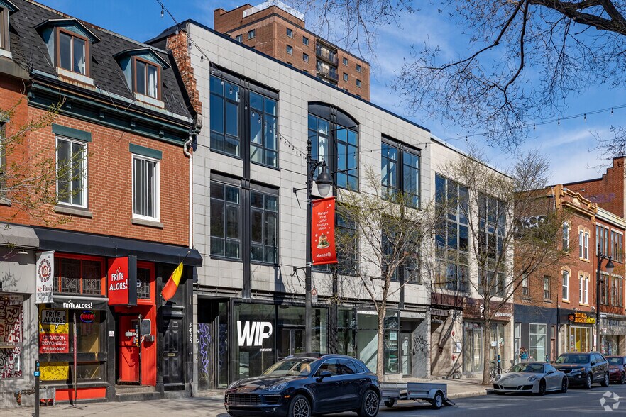 3485-3489 Boul Saint-Laurent, Montréal, QC à louer - Photo principale - Image 1 de 2