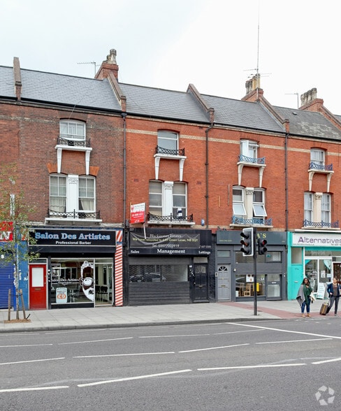 227-227A Holloway Rd, Londres à louer - Photo principale - Image 1 de 6