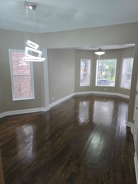 35 N Mayfield Ave, Chicago, IL for sale - Building Photo - Image 3 of 25