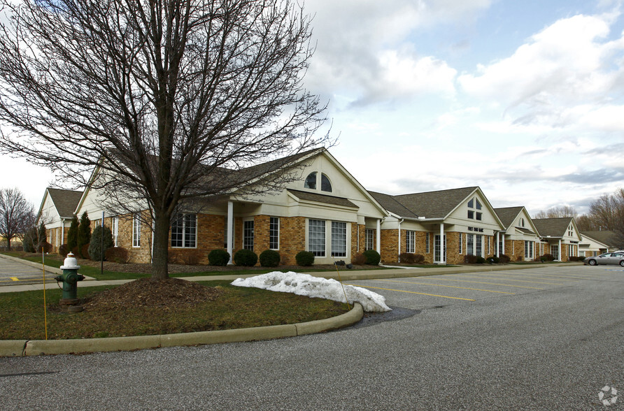 26032-26040 Detroit Rd, Westlake, OH à vendre - Photo principale - Image 1 de 1