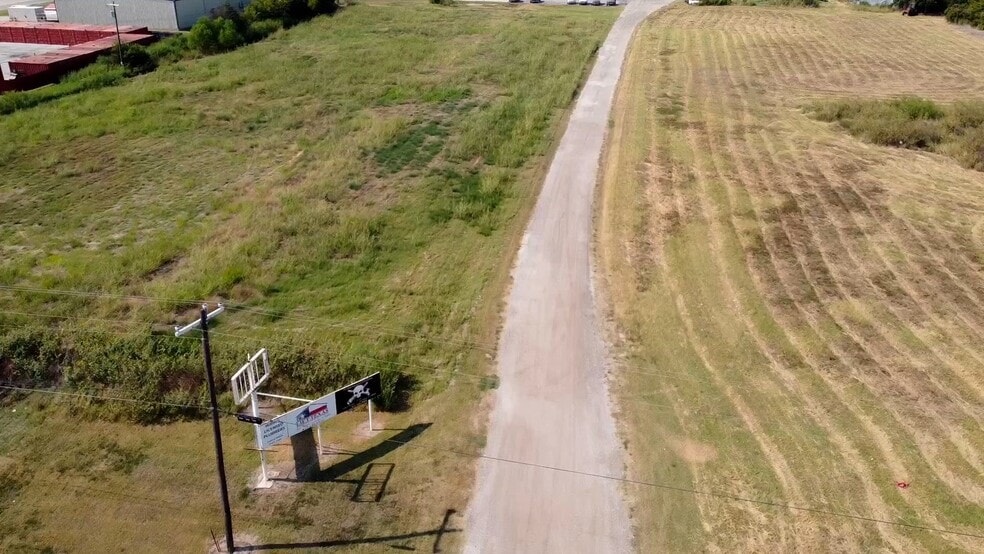 11653 FM917, Alvarado, TX for sale - Commercial Listing Video - Image 3 of 15