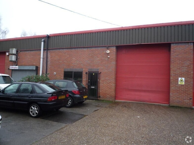 Sugarbrook Rd, Bromsgrove for lease - Building Photo - Image 2 of 7