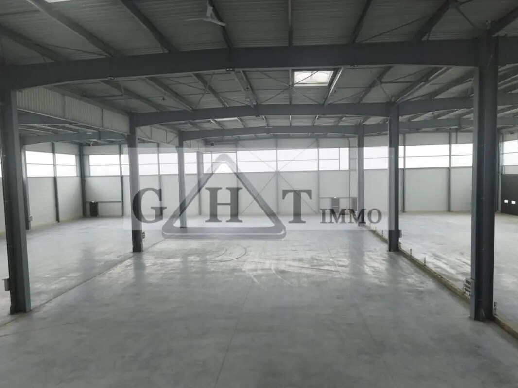 Office in Torcy for lease Building Photo- Image 1 of 13