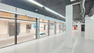 Retail in Terrassa, Barcelona for lease Interior Photo- Image 2 of 10