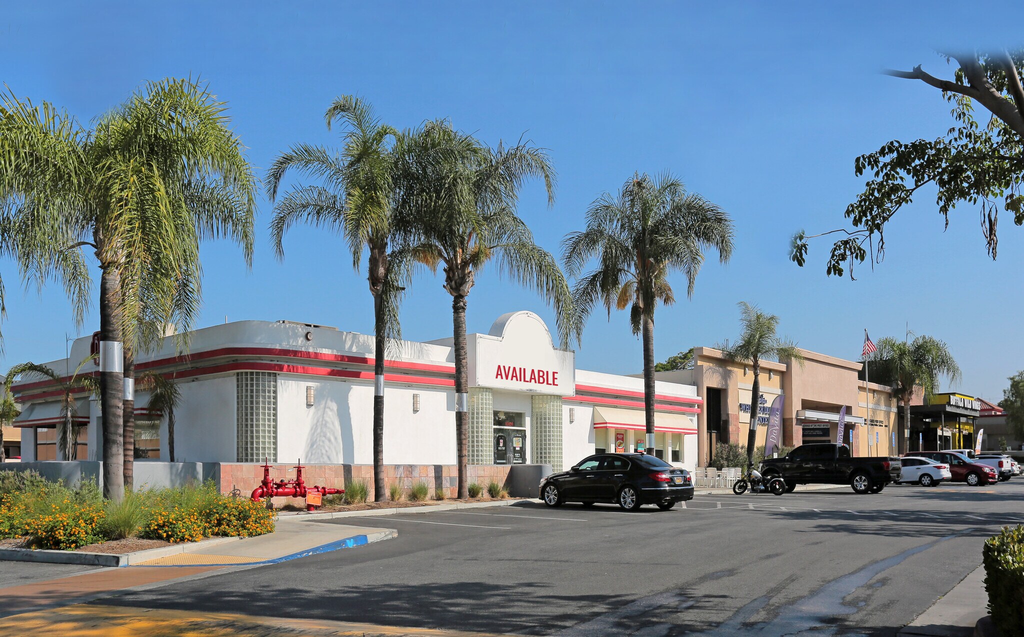 15604-15618 Whittwood Ln, Whittier, CA for lease Building Photo- Image 1 of 19