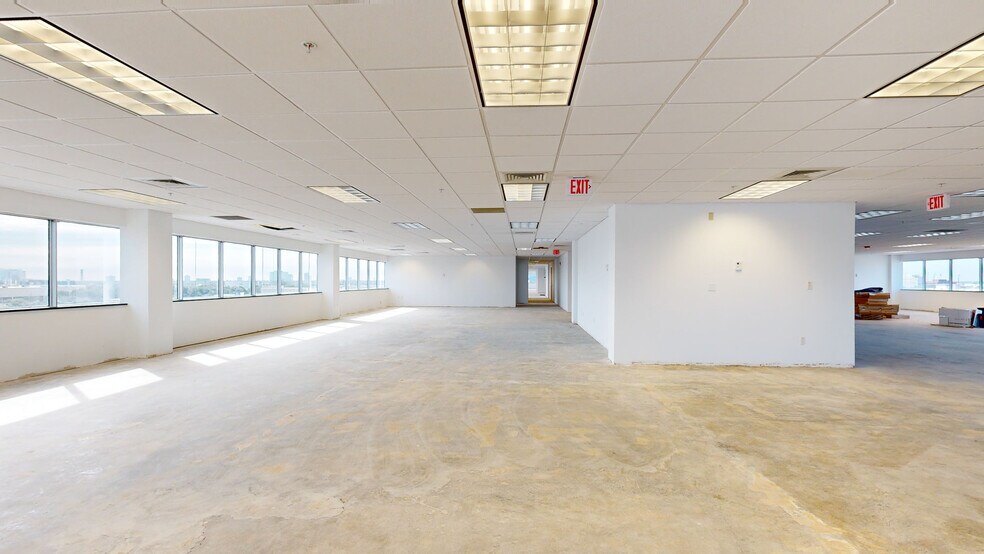 2002 N Lois Ave, Tampa, FL à louer - Numérisation 3D de Matterport - Image 3 de 16