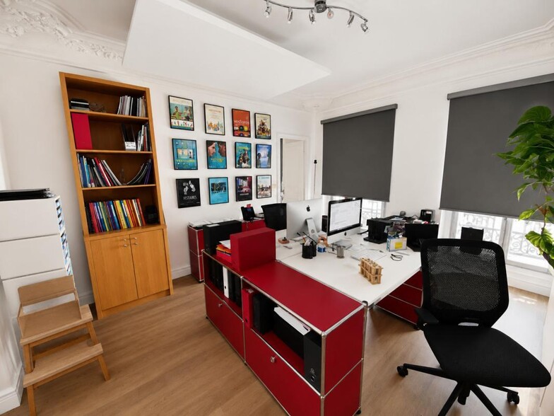 19 Rue Beaurepaire, Paris for lease - Building Photo - Image 3 of 8