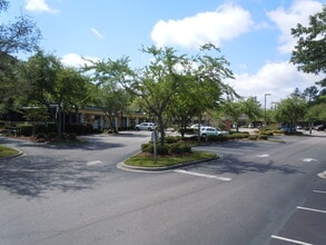 70 Pennington Dr, Bluffton, SC for lease Interior Photo- Image 1 of 4