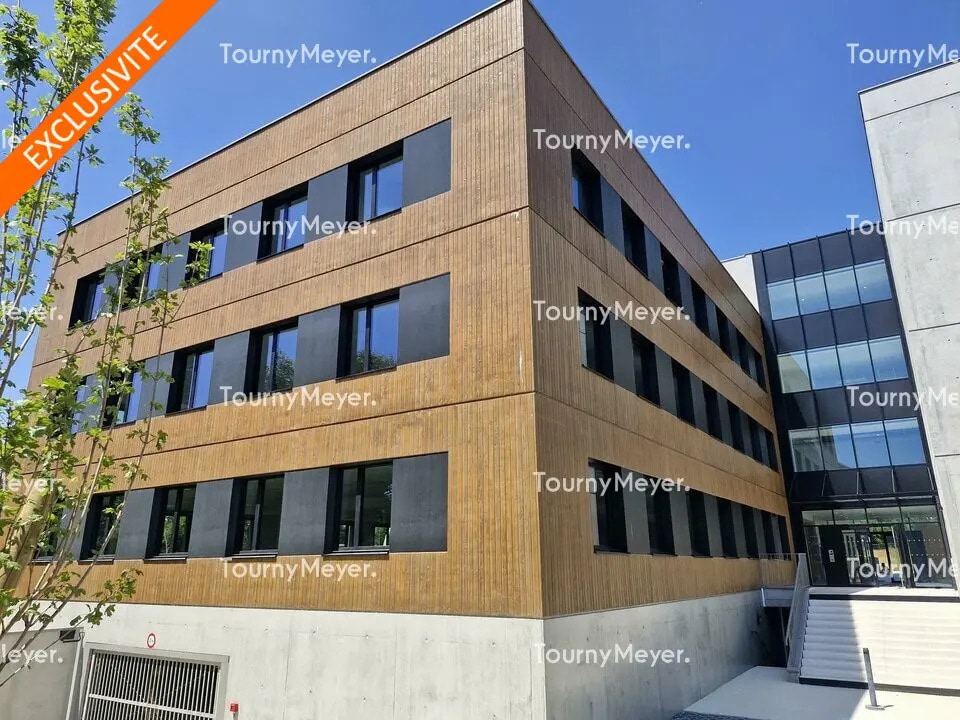 Office in Cesson-Sévigné for lease Building Photo- Image 1 of 7