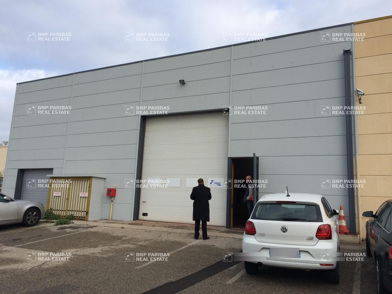 Office in Vitrolles for lease Building Photo- Image 1 of 7