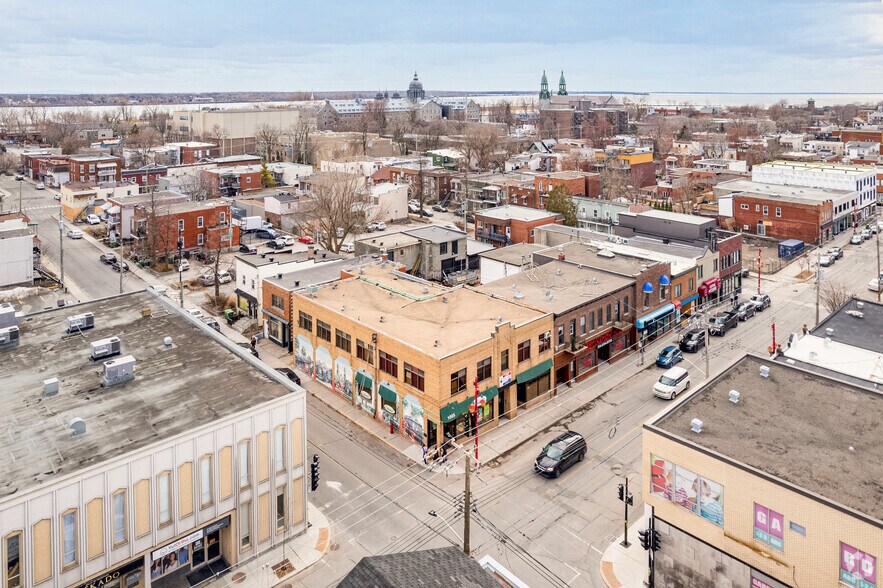 1005-1025 Rue Notre-Dame, Montréal, QC for sale - Aerial - Image 1 of 1
