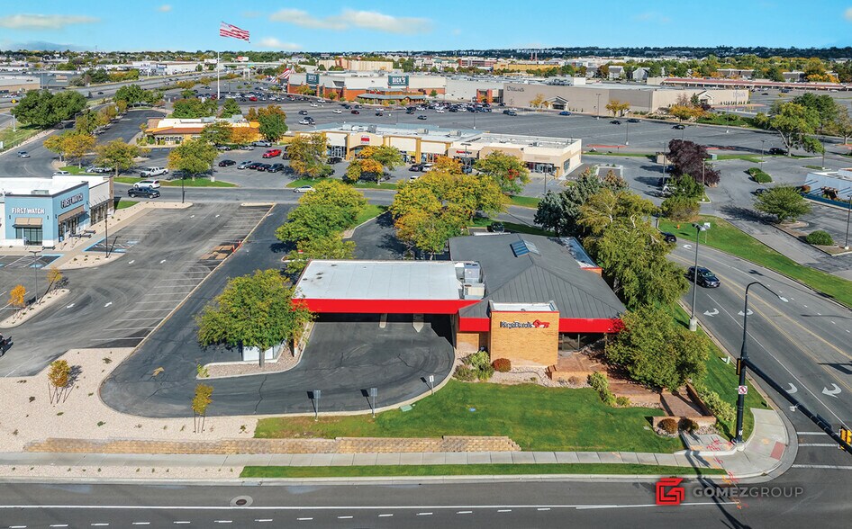 999 N Hill Field Rd, Layton, UT à vendre - Photo du bâtiment - Image 2 de 16